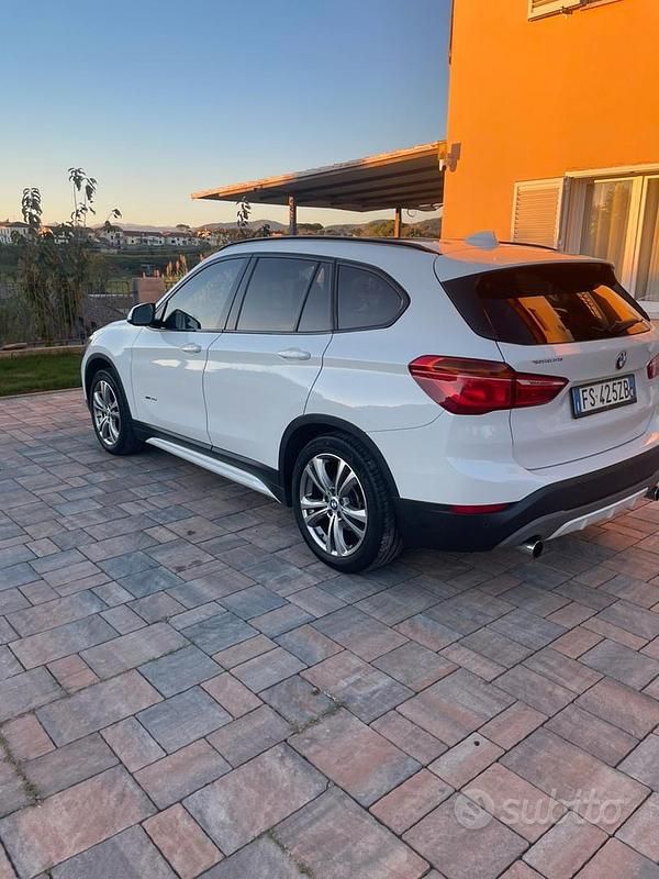 Usata BMW X1 Sport Line 190 CV (139 kW) 2016 Bianco SUV