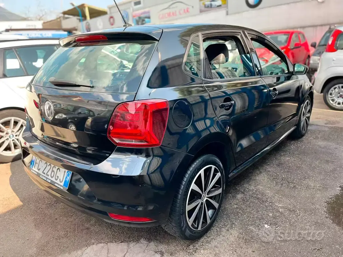 Usata VW Polo Highline 90 CV (66 kW) 2016 Nero Berlina