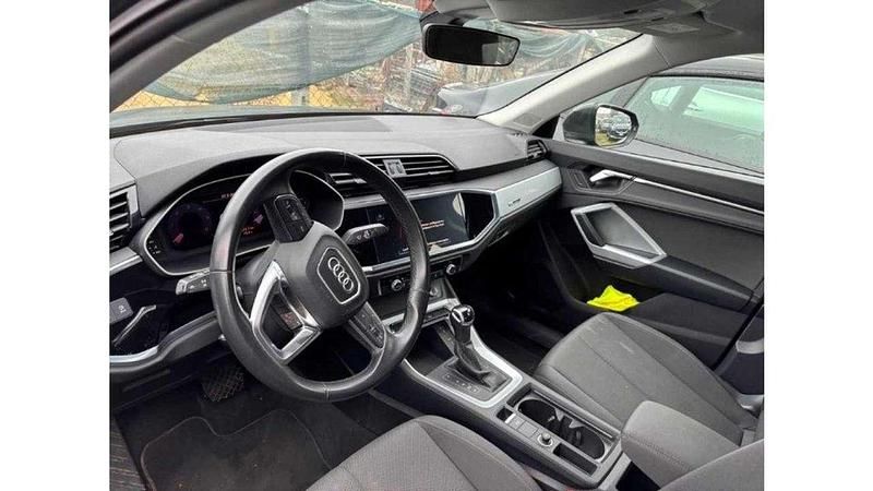 Usata Audi Q3 Advanced 150 CV (110 kW) 2023 Grigio SUV