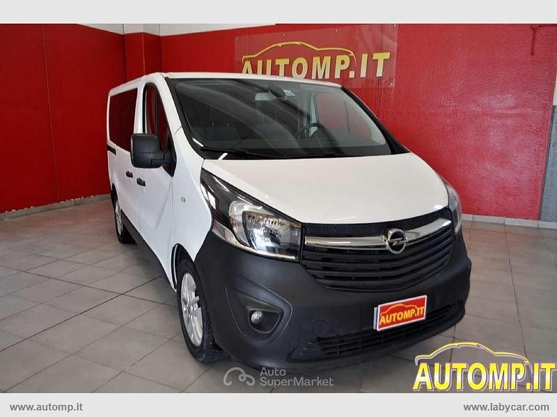 Bianco Usata 2017 Opel Vivaro Furgone | 13.000 € (Ottimo prezzo) - Immagine 1/4