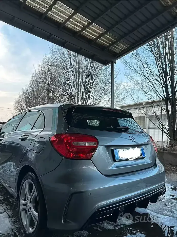 Usata Mercedes A180 109 CV (80 kW) 2012 Utilitaria