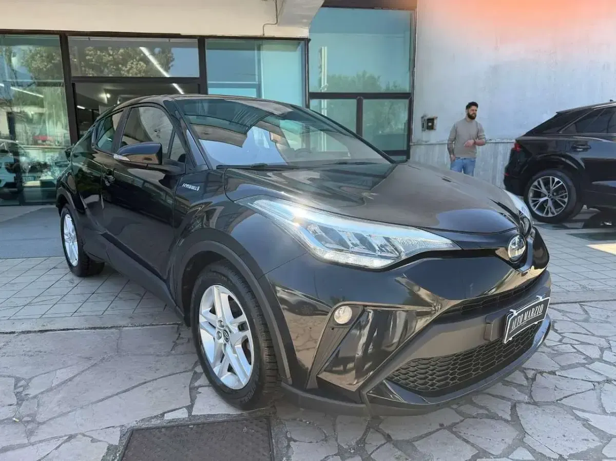 Usata Toyota C-HR+ Business Edition 98 CV (72 kW) 2020 Nero SUV
