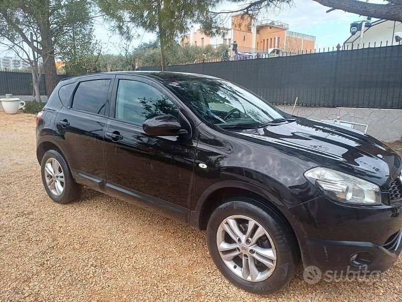 Usata Nissan Qashqai 115 CV (84 kW) 2011 Nero SUV