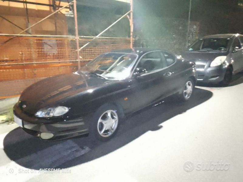 Usata Hyundai Tiburon 1998 Nero Coupé