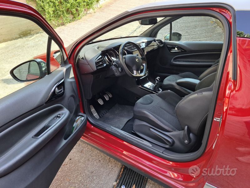 Usata Citroën DS3 2015 Rosso Coupé