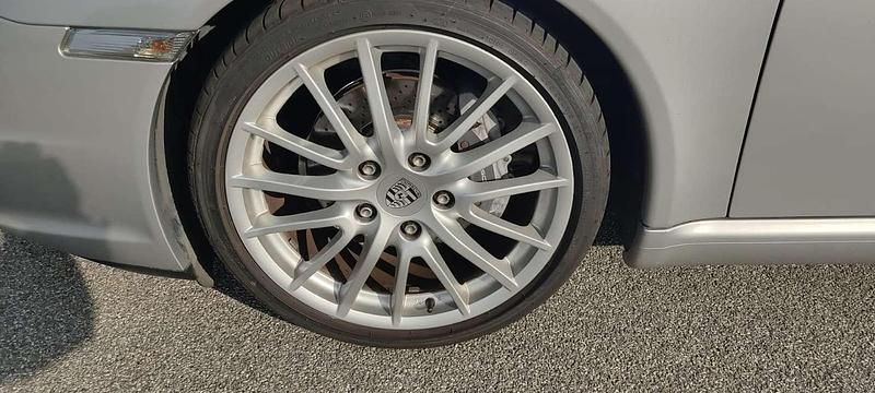 Usata Porsche 911 Carrera Cabriolet 325 CV (239 kW) 2007 Argento Cabrio