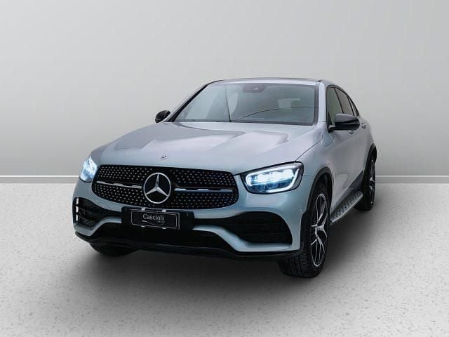 Usata Mercedes GLC300 2022 Argento Coupé