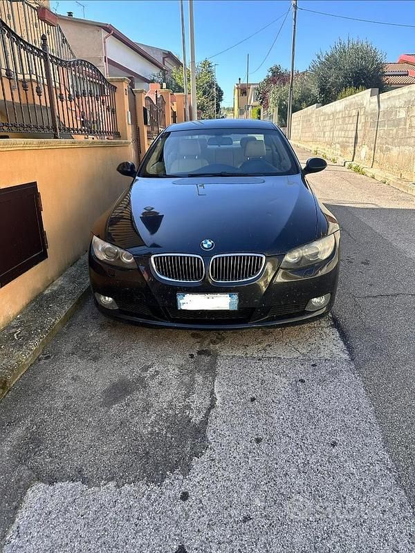 Usata BMW 320 2009 Nero Coupé