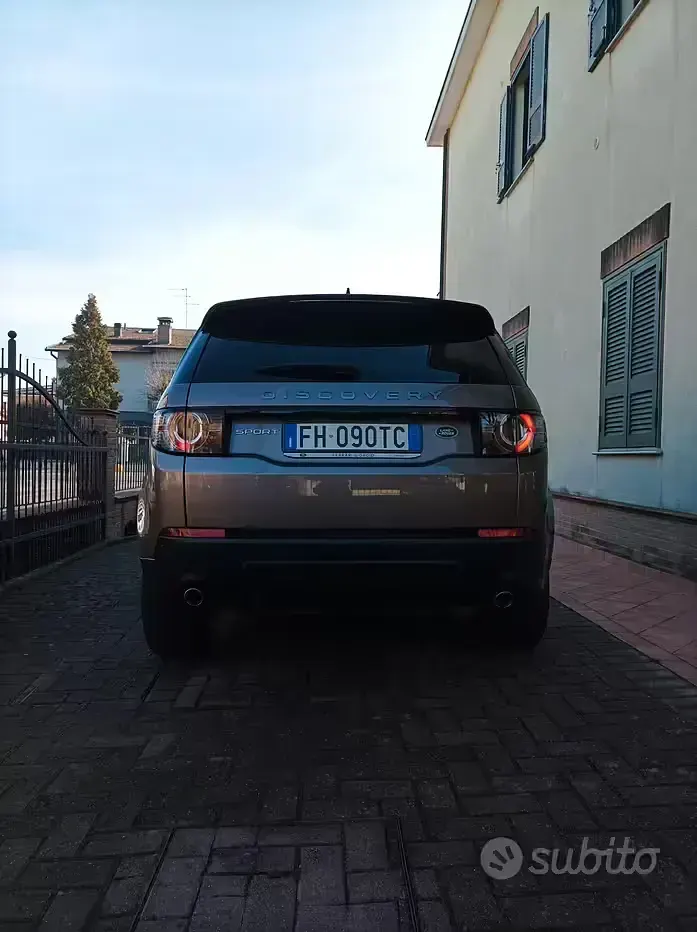 Usata Land Rover Discovery Sport HSE 150 CV (110 kW) 2017 Marrone SUV