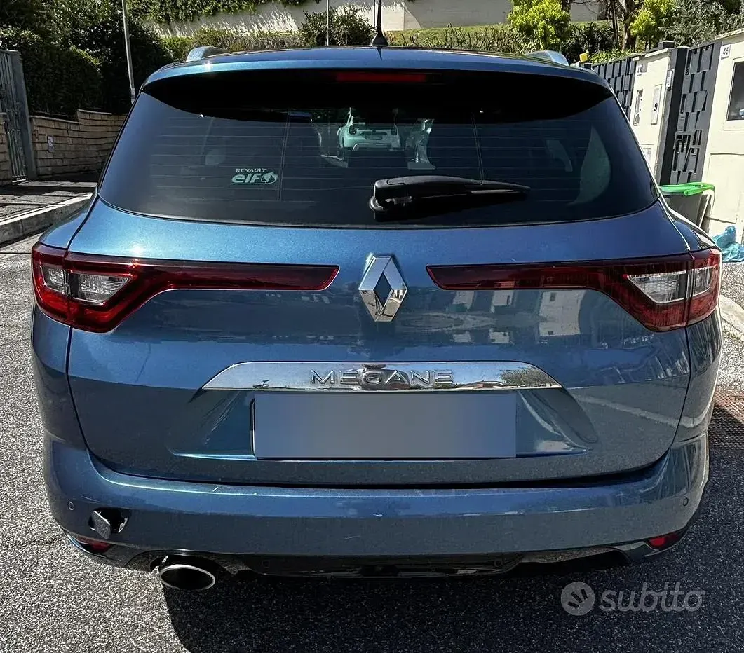 Usata Renault Mégane IV 110 CV (80 kW) 2017 Blu Station wagon