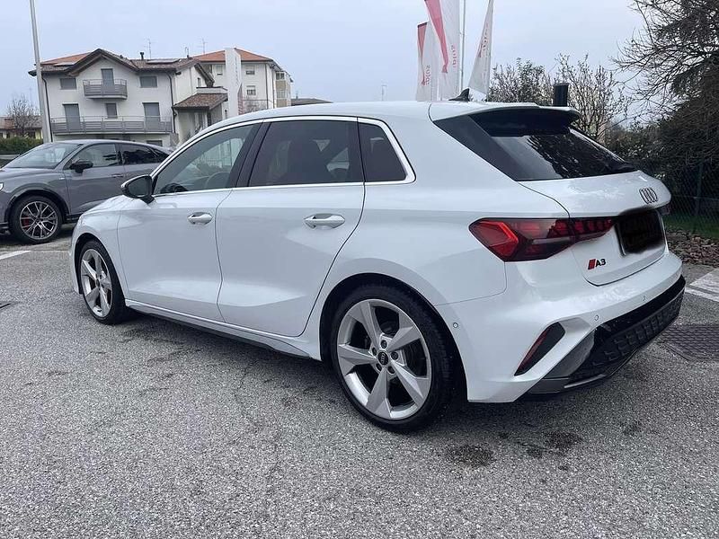 Usata Audi A3 S-Line 150 CV (110 kW) 2024 Berlina