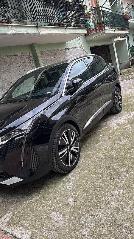 Usata Peugeot 3008 GT-line 150 CV (110 kW) 2021 Nero SUV