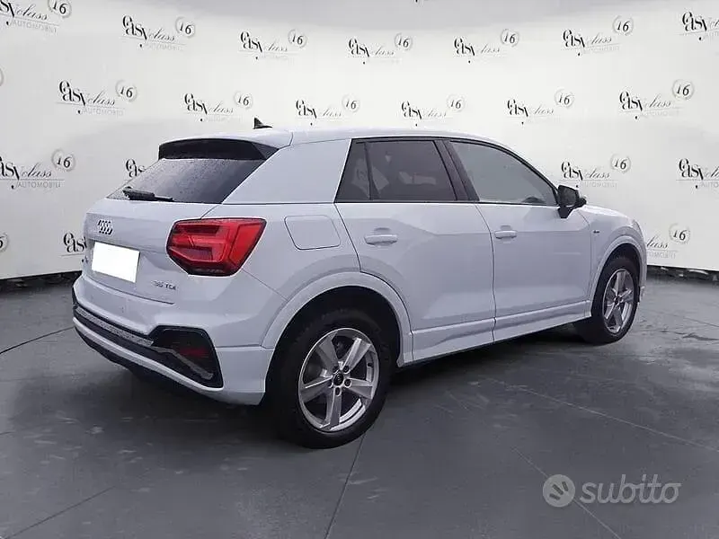 Usata Audi Q2 S-Line 150 CV (110 kW) 2025 Bianco SUV