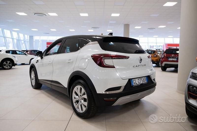 Usata Renault Captur Intens 160 CV (117 kW) 2022 Other SUV