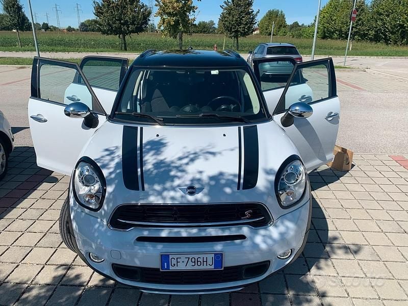 Usata Mini Countryman 150 CV (110 kW) 2015 Bianco SUV