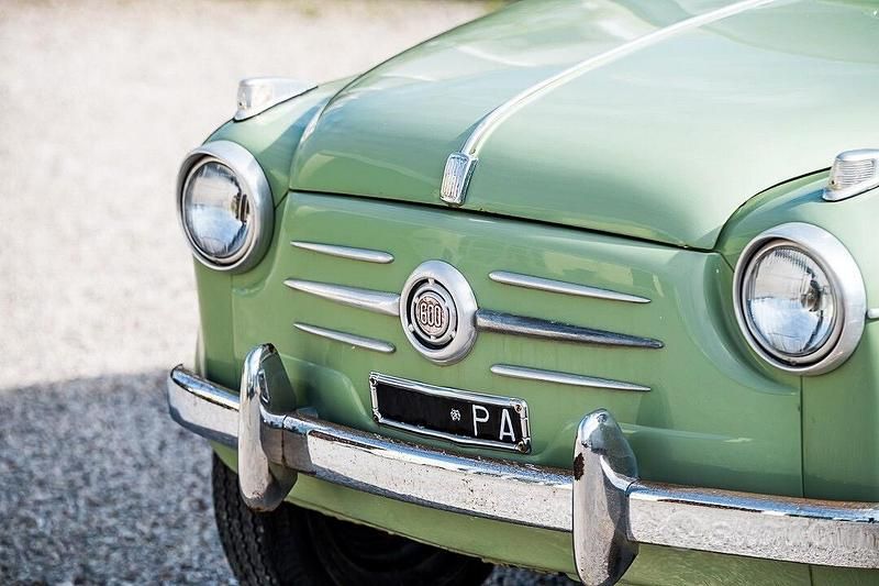 Usata Fiat 600 1950 Verde Utilitaria