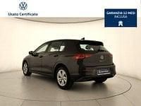 Usata VW Golf VIII Life 116 CV (85 kW) 2025 Grigio Utilitaria