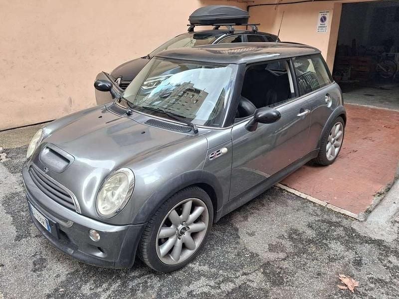 Usata Mini Cooper S 163 CV (119 kW) 2006 Argento Utilitaria