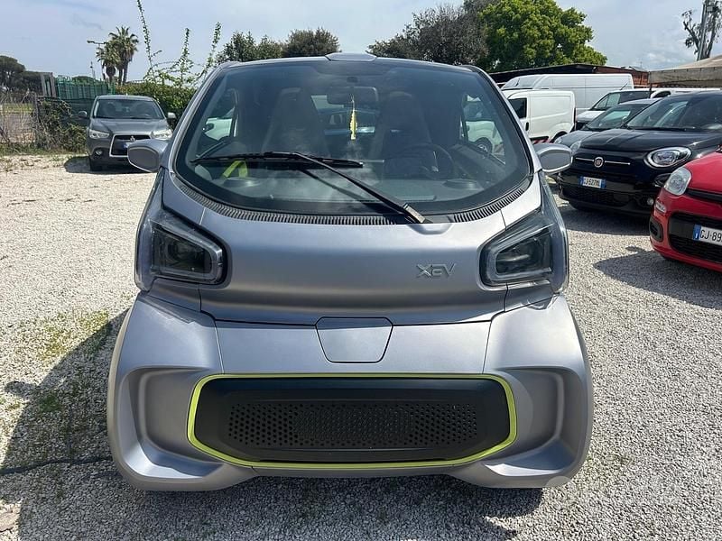 Usata XEV Yoyo 2023 Grigio Utilitaria