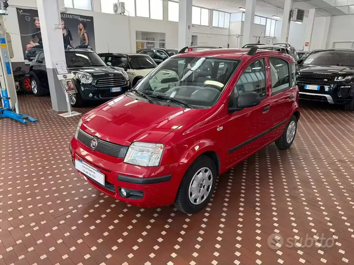 Usata Fiat Panda Emotion 69 CV (50 kW) 2012 Utilitaria