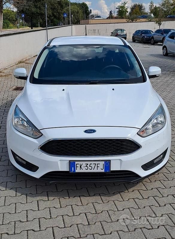 Begagnad Ford Focus 125 HK (91 kW) 2021 Vit Sedan