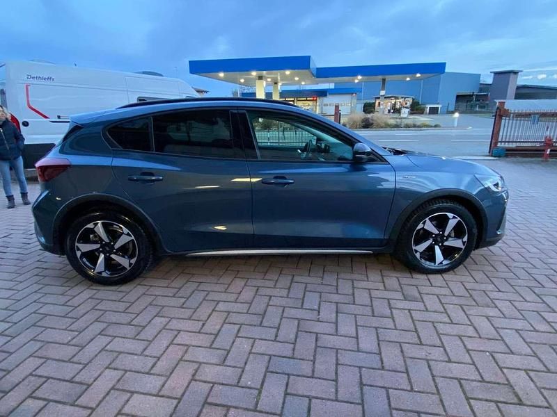 Usata Ford Focus Active X 125 CV (91 kW) 2023 Blu/azzurro