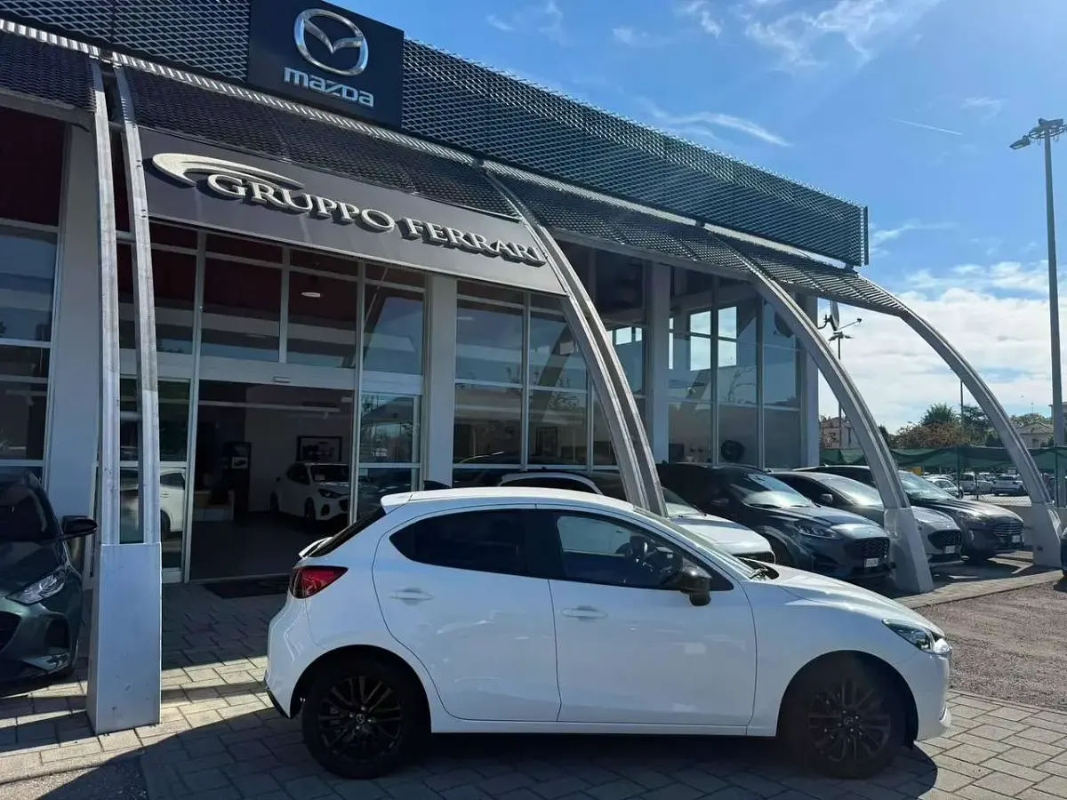 Usata Mazda 2 Evolve 75 CV (55 kW) 2023 Bianco Utilitaria