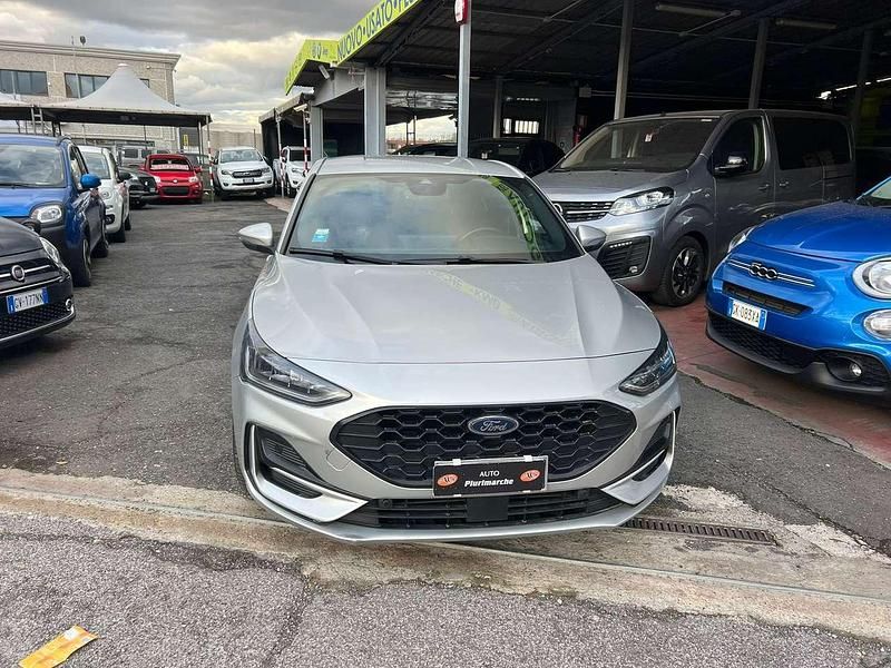 Usata Ford Focus ST-Line 155 CV (114 kW) 2024 Argento Berlina