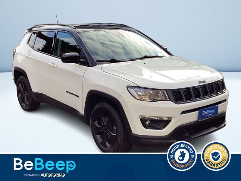 Usata Jeep Compass Night Eagle 140 CV (102 kW) 2018 Bianco pastello SUV