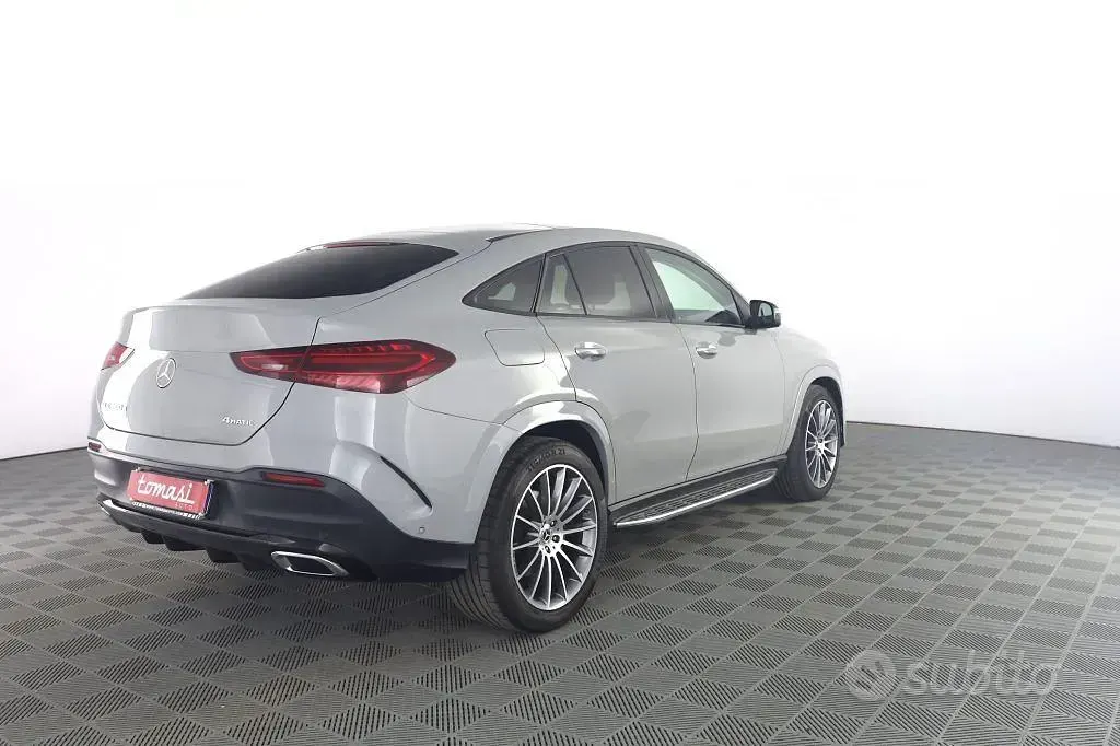 Usata Mercedes GLE300 AMG Line Premium 269 CV (197 kW) 2023 Grigio alpi standard manufaktur SUV