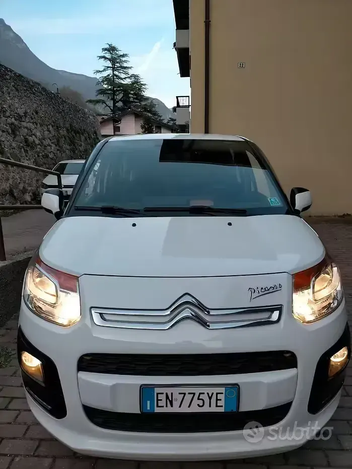 Usata Citroën C3 Picasso 95 CV (69 kW) 2013 Bianco Monovolume