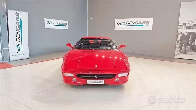 Usata Ferrari F355 381 CV (280 kW) 1996 Rosso Coupé