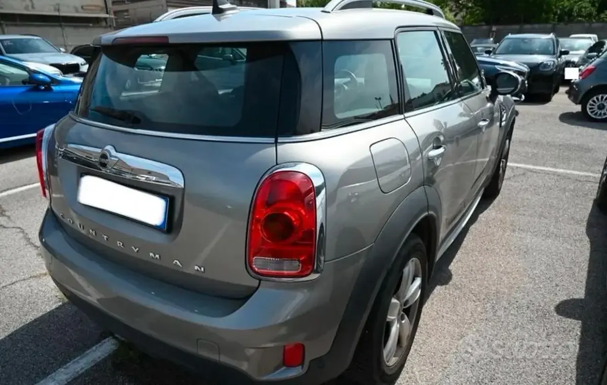 Usata Mini Cooper D Countryman 116 CV (85 kW) 2018 Grigio SUV