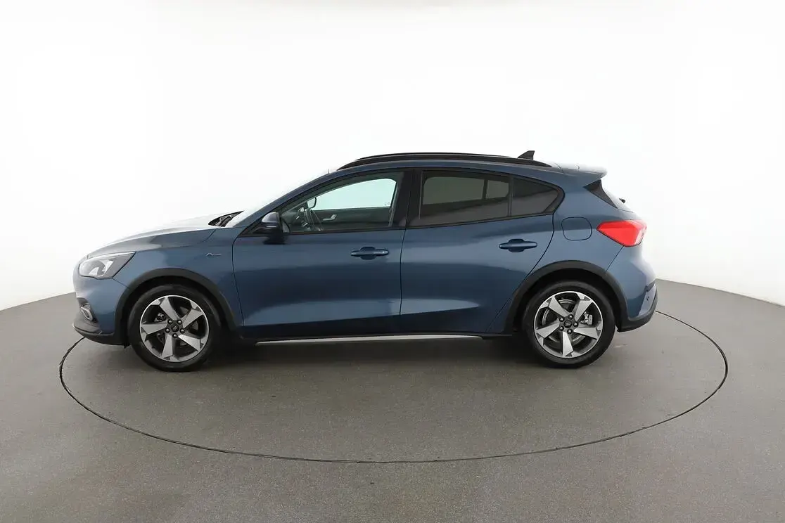 Usata Ford Focus Active 125 CV (91 kW) 2021 Blu