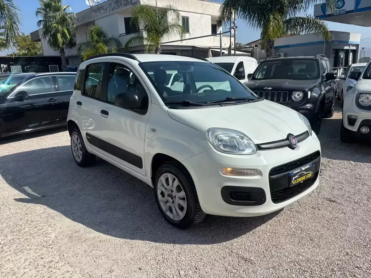 Usata Fiat Panda Lounge 80 CV (58 kW) 2018 Bianco Utilitaria
