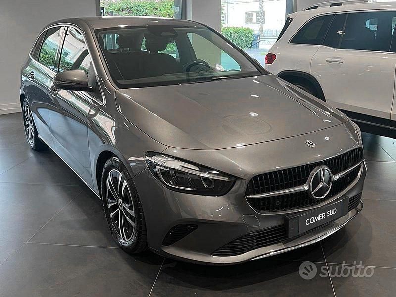 Usata Mercedes 180 Advanced Plus 116 CV (85 kW) 2024 Grigio Berlina