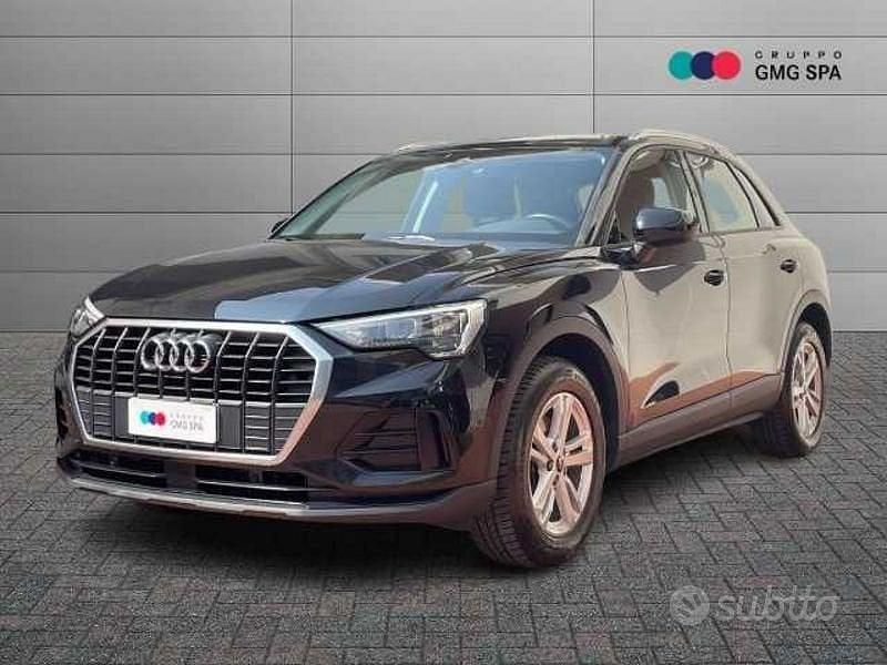 Nero Usata 2021 Audi Q3 Business SUV | 26.490 € (Ottimo prezzo) - Immagine 1/4