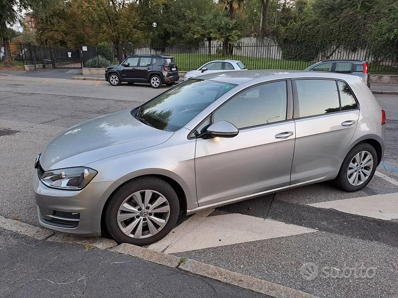 Usata VW Golf VII 105 CV (77 kW) 2013 Grigio Berlina