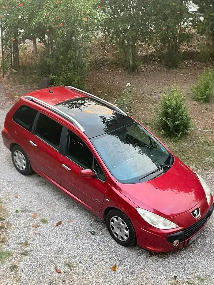 Usata Peugeot 307 109 CV (80 kW) 2009 Rosso Cabrio