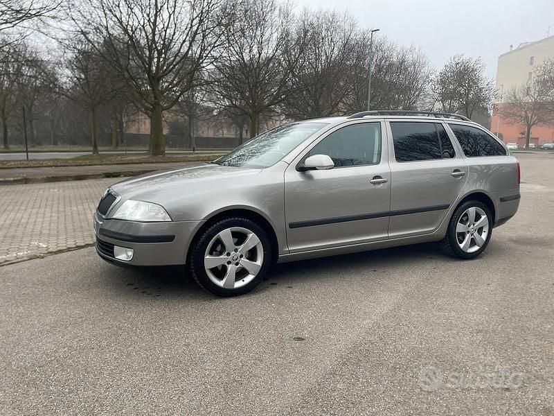 Usata Skoda Octavia 2008 Grigio Station wagon