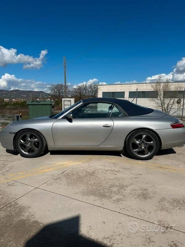 Usata Porsche 996 300 CV (220 kW) 1999 Cabrio