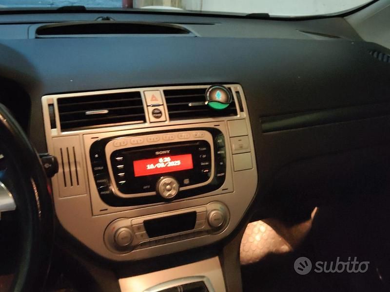 Usata Ford Kuga Titanium 136 CV (100 kW) 2008 Bianco SUV