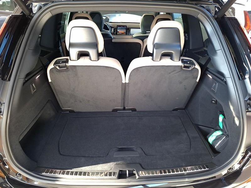 Nuova Volvo XC90 Plus 250 CV (183 kW) 2025 Nero SUV