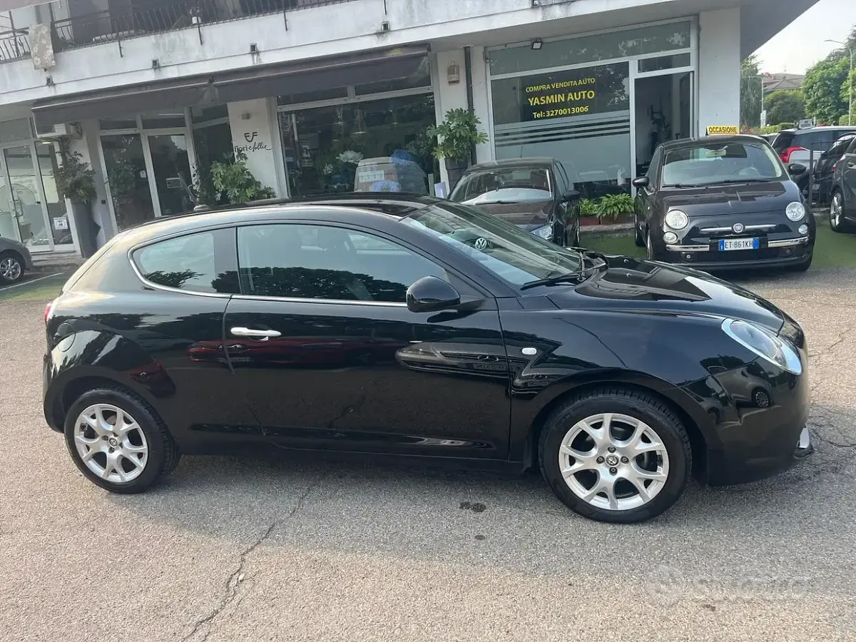 Usata Alfa Romeo MiTo 79 CV (58 kW) 2016 Nero Utilitaria