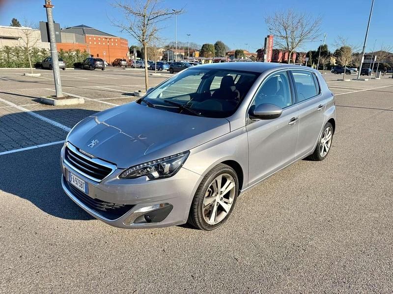 Usata Peugeot 308 GT-line 131 CV (96 kW) 2015 Grigio Berlina