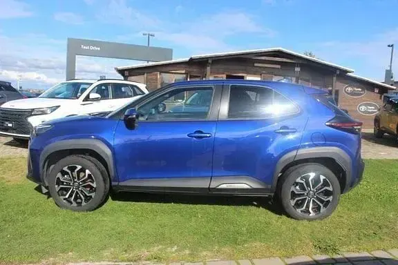 Usata Toyota Yaris Cross Trend 116 CV (85 kW) 2021 Blu SUV