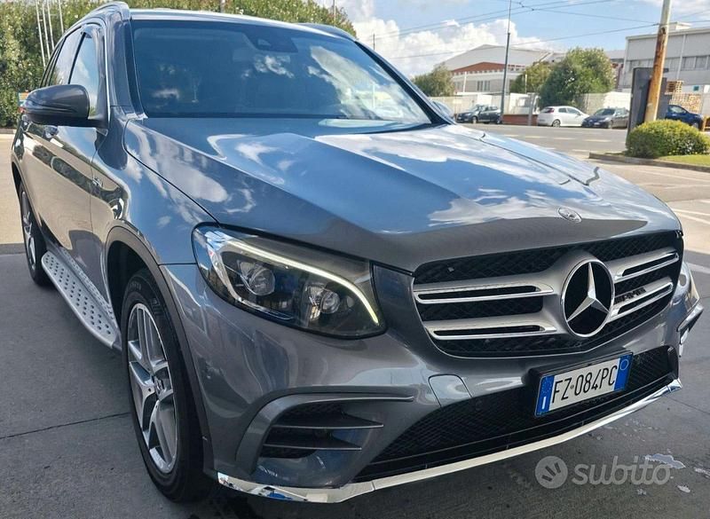 Usata Mercedes GLC250 204 CV (150 kW) 2020 Grigio SUV