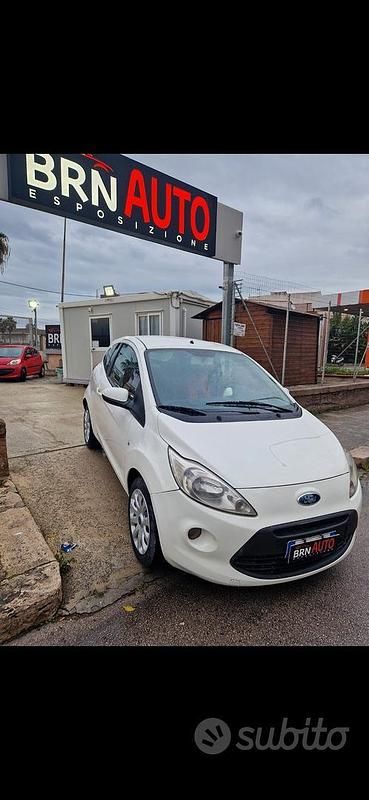 Usata Ford Ka 75 CV (55 kW) 2011 Bianco Utilitaria