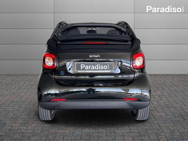 Usata Smart ForTwo Electric Drive Pure 41 kW (56 CV) 2021 Bb*** Cabrio
