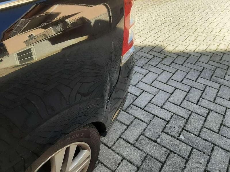 Usata Opel Zafira Edition 125 CV (91 kW) 2011 Nero Monovolume